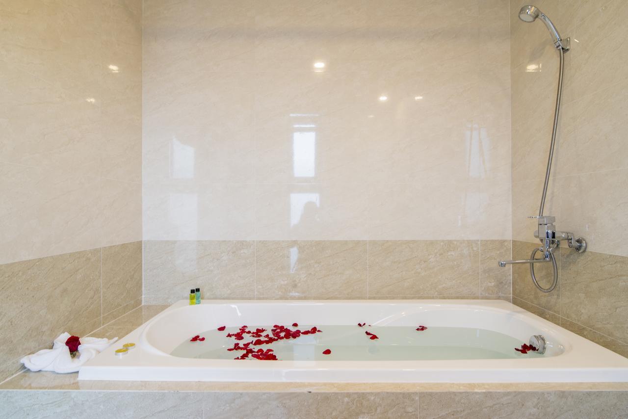 Dana Marina Boutique Hotel دا نانغ المظهر الخارجي الصورة